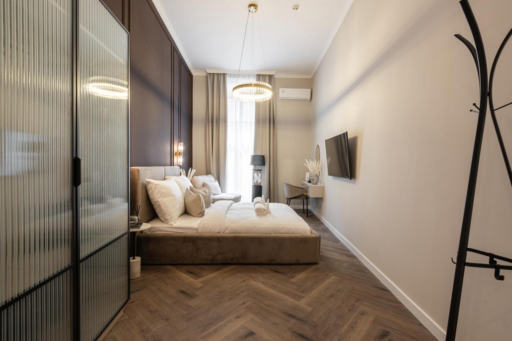 Timeless Boutique Suites By Bqa Budapeste Exterior foto