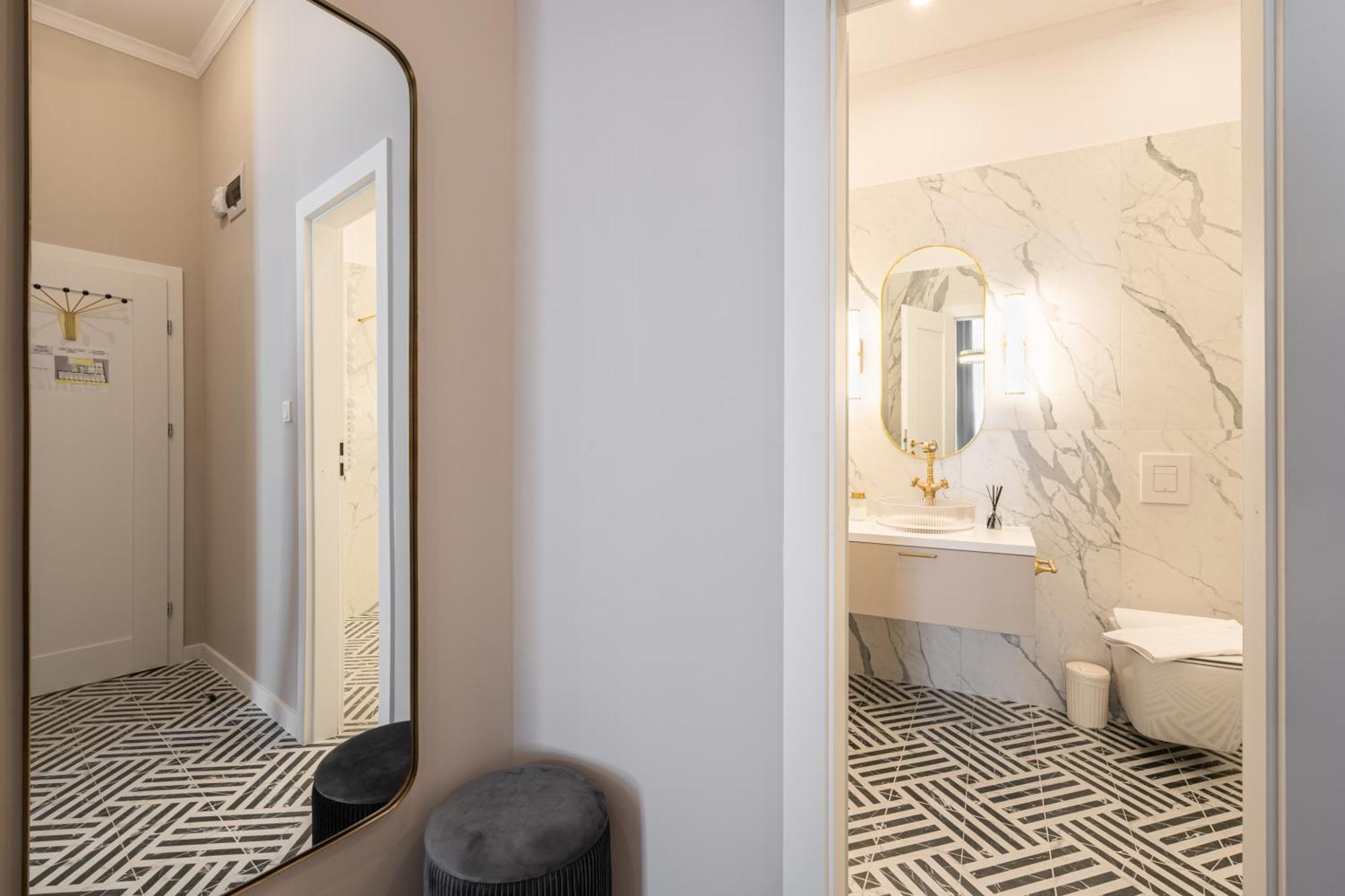Timeless Boutique Suites By Bqa Budapeste Exterior foto